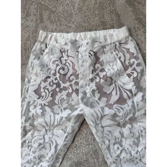 BCBG MAXAZRIA Runway Women's White Pull on Sheer Lace Floral Dress Size M NWT - Picture 3 of 6